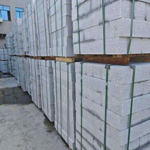 北海芝麻白路牙石，路侧石